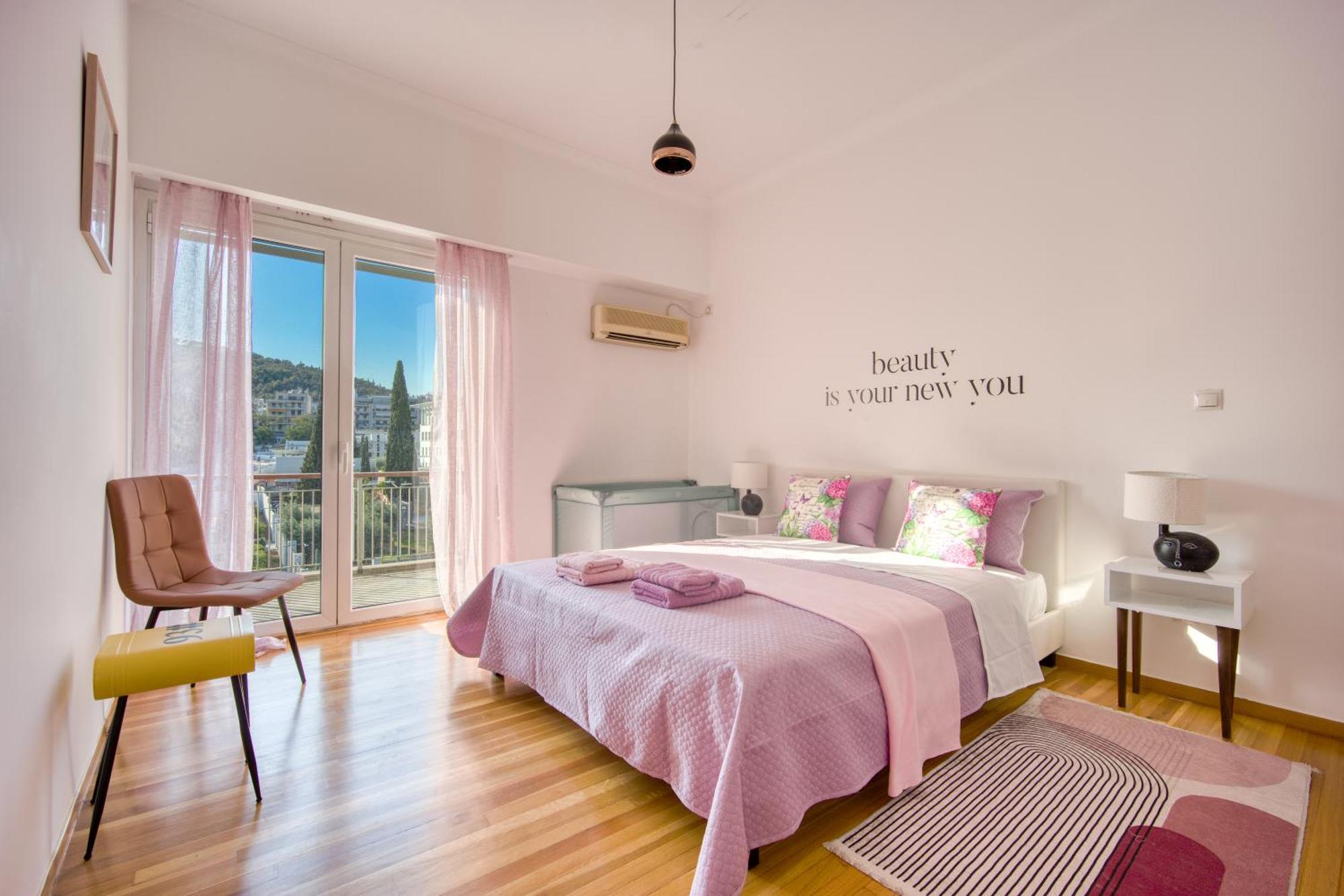 Royal Embassy Apartment Athena Bagian luar foto