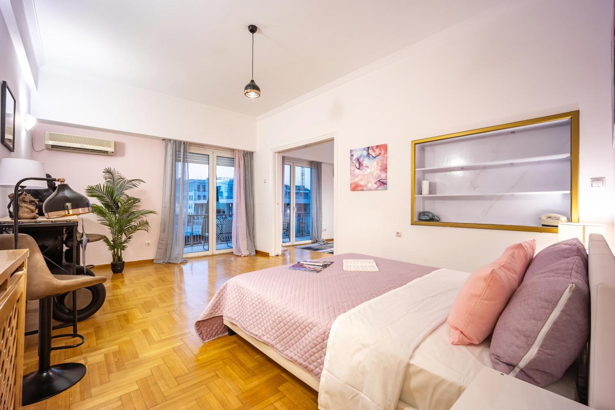 Royal Embassy Apartment Athena Bagian luar foto