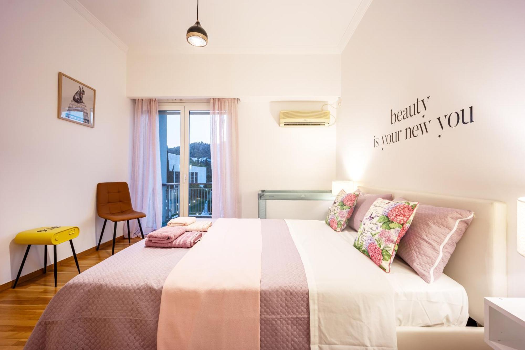 Royal Embassy Apartment Athena Bagian luar foto