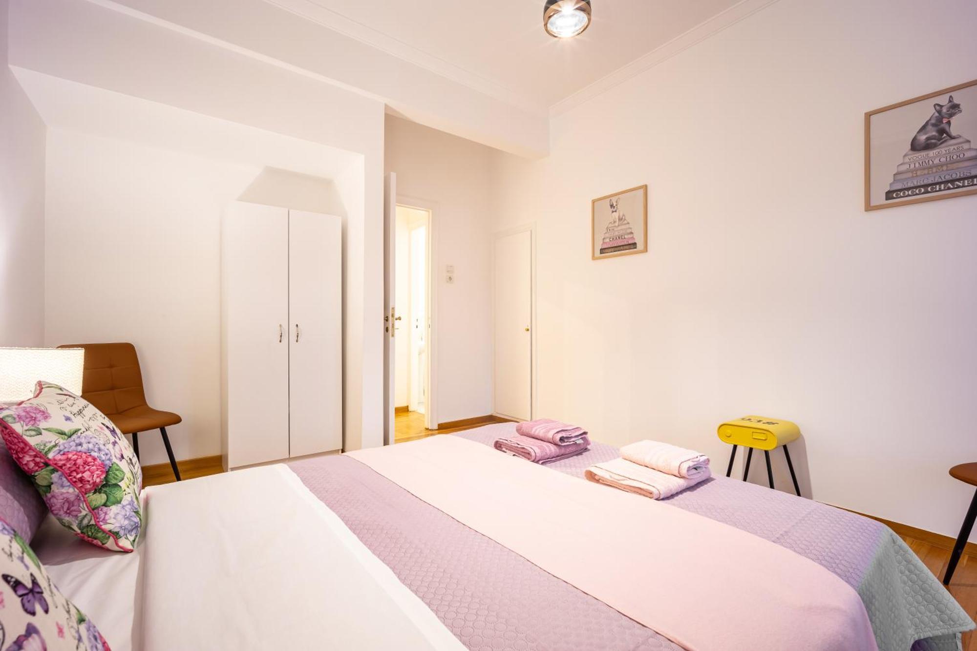 Royal Embassy Apartment Athena Bagian luar foto